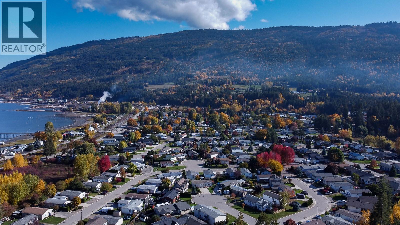 Ariel pic of Canoe - 5350 73 Avenue Ne, Canoe, BC - Outdoor With View