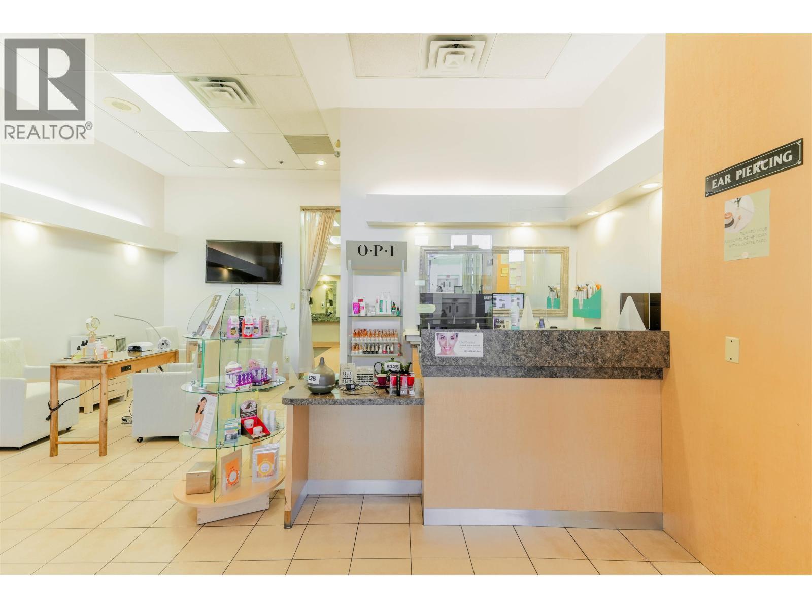 2102 2929 Barnet Highway, Coquitlam, BC