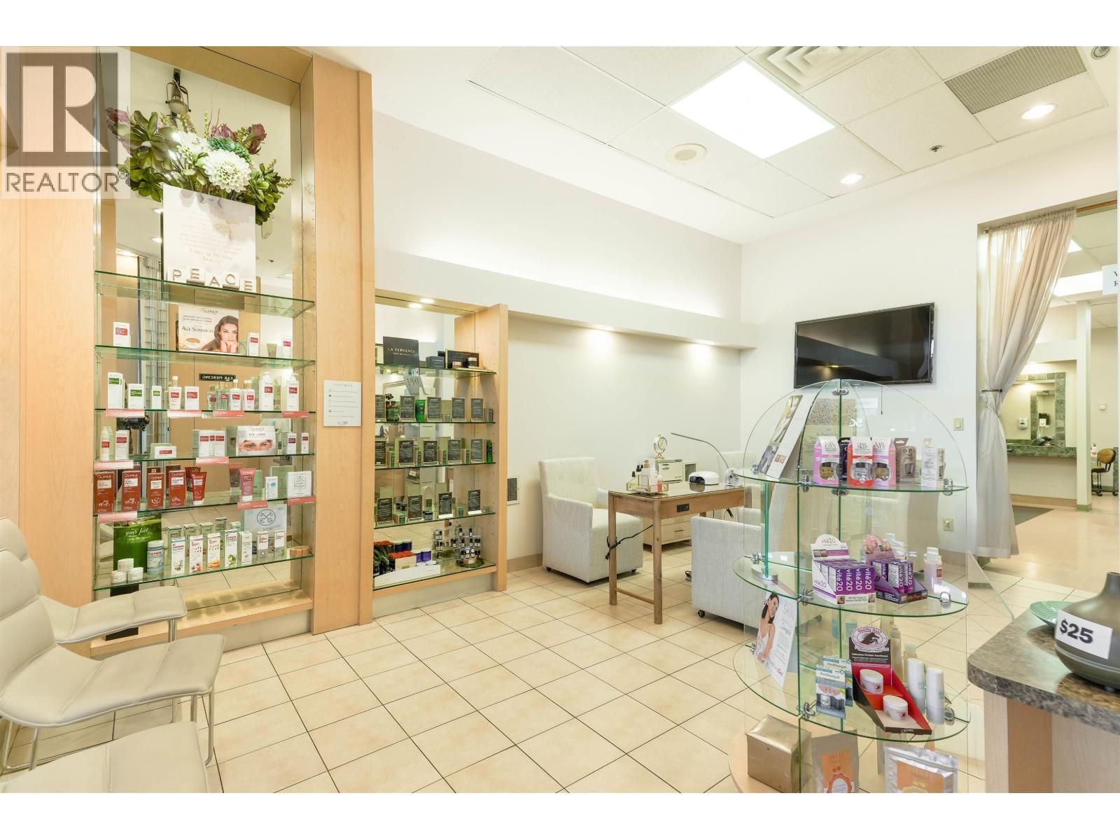 2102 2929 Barnet Highway, Coquitlam, BC