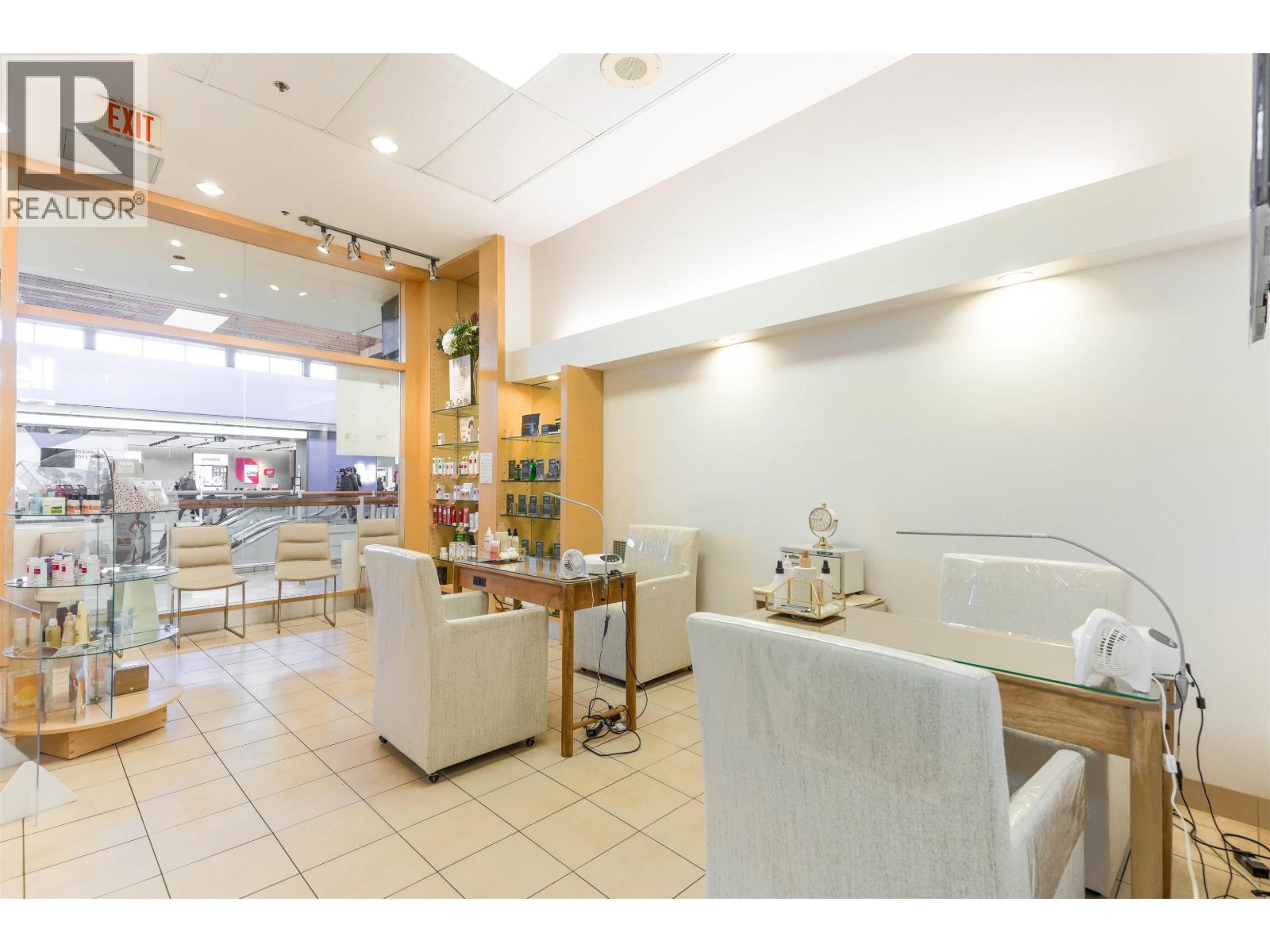 2102 2929 Barnet Highway, Coquitlam, BC