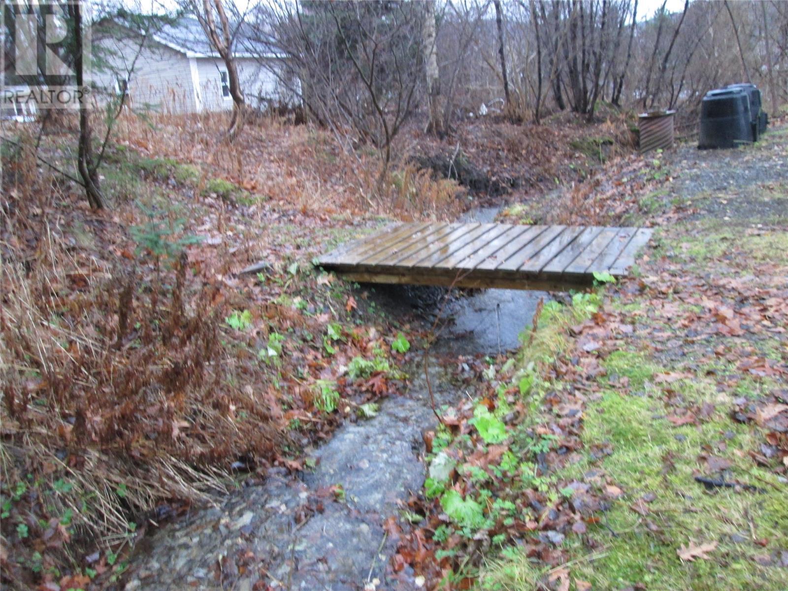 19 Voyce Cove Road, St.Albans, NL - Outdoor