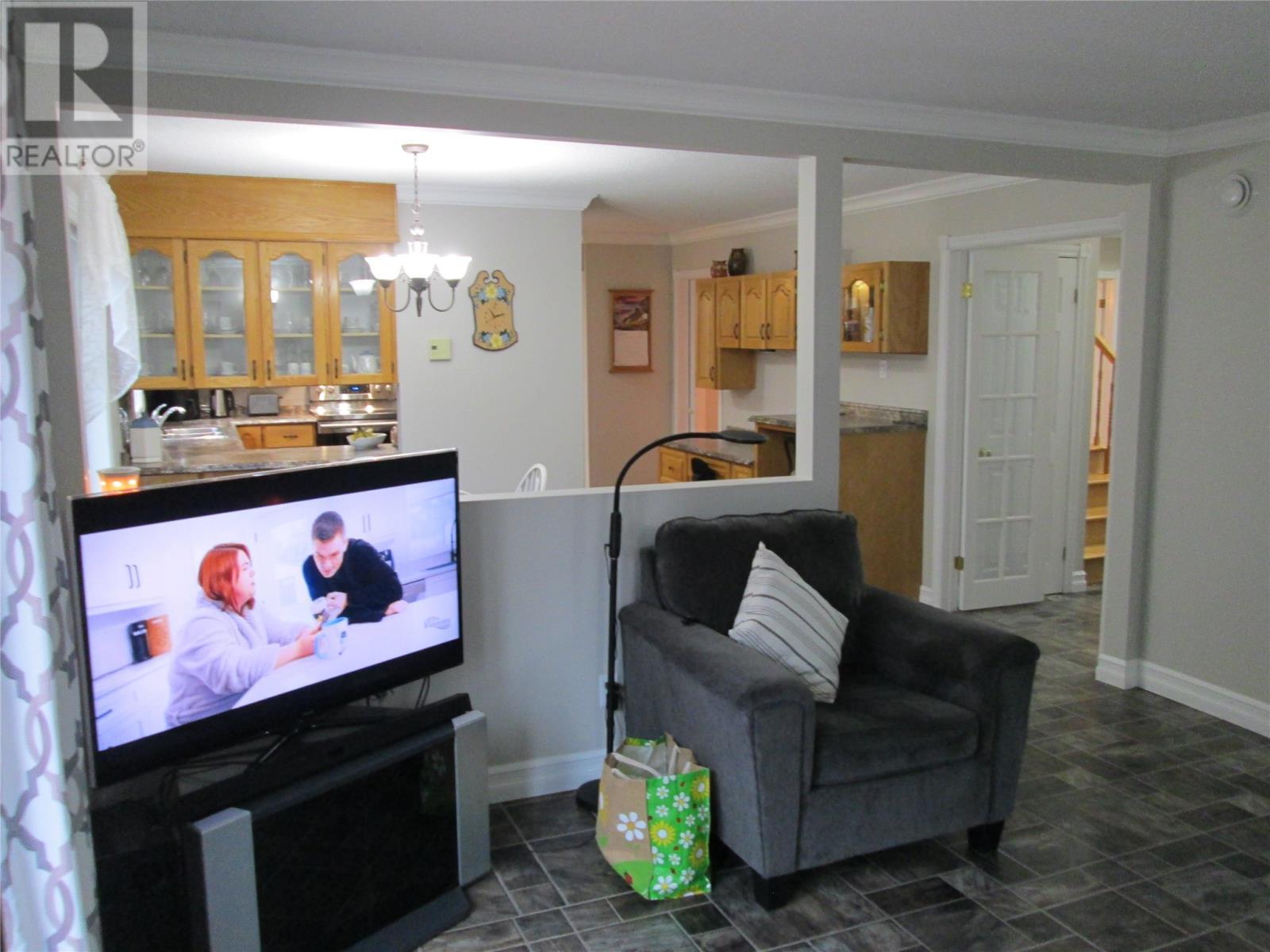 19 Voyce Cove Road, St.Albans, NL - Indoor