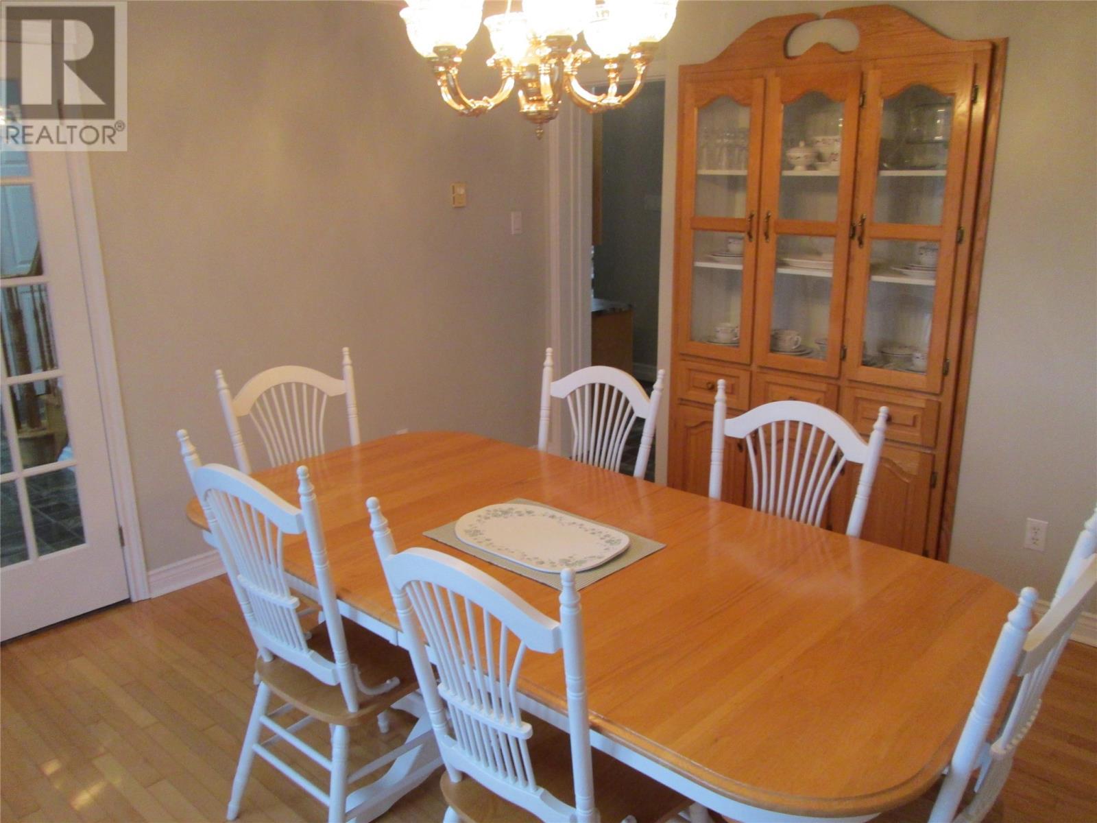 19 Voyce Cove Road, St.Albans, NL - Indoor Photo Showing Dining Room