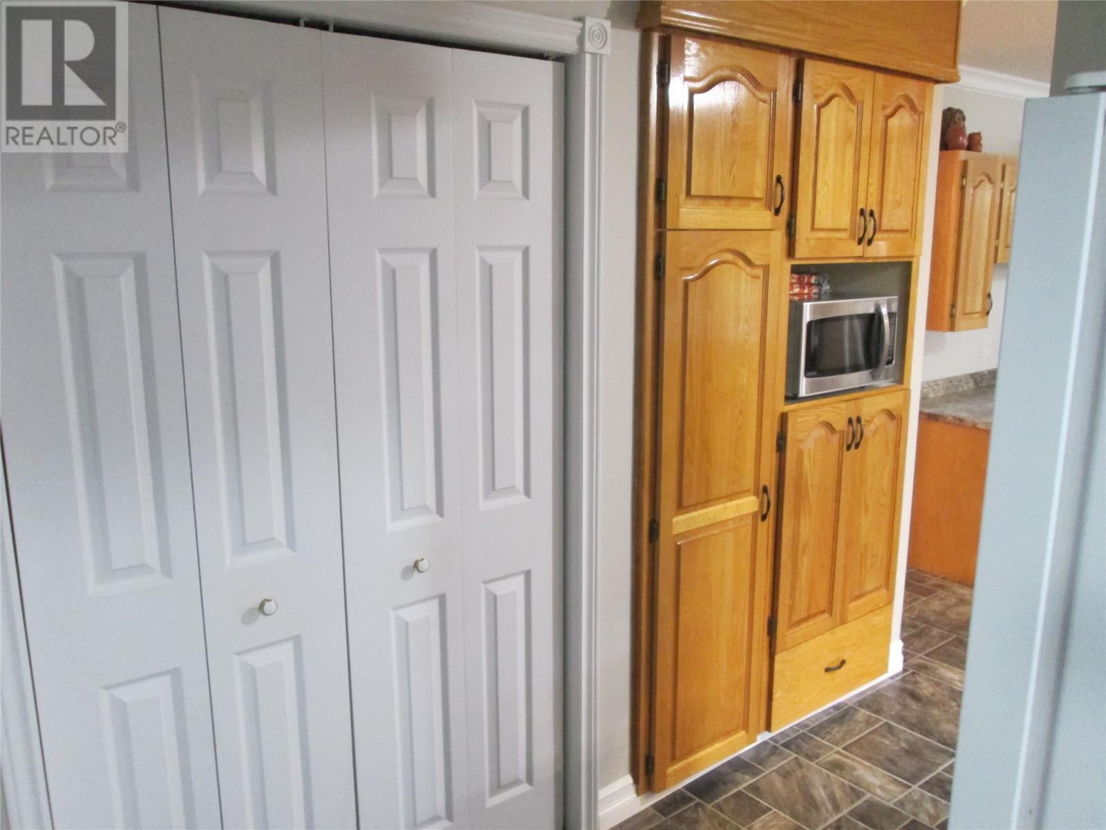 19 Voyce Cove Road, St.Albans, NL - Indoor Photo Showing Other Room