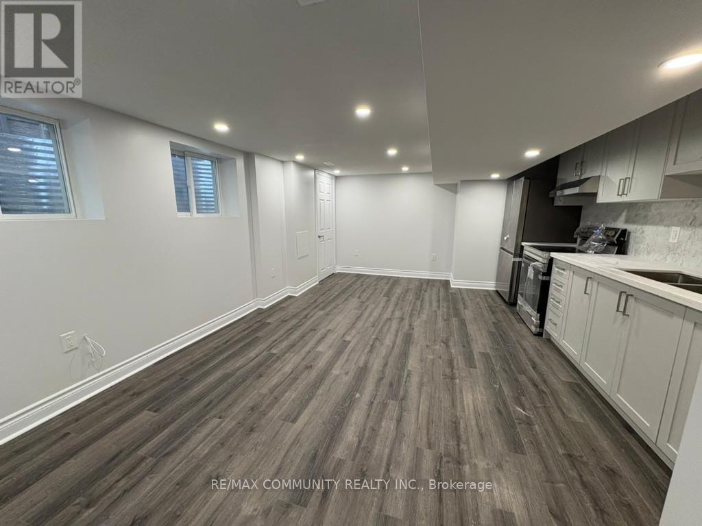 25 Freer Crescent, Ajax, ON - Indoor