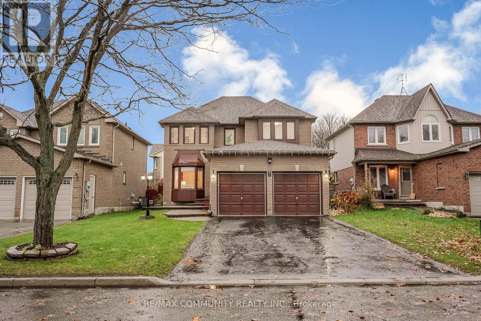 4 Edgerton Drive N, Clarington, ON - Outdoor