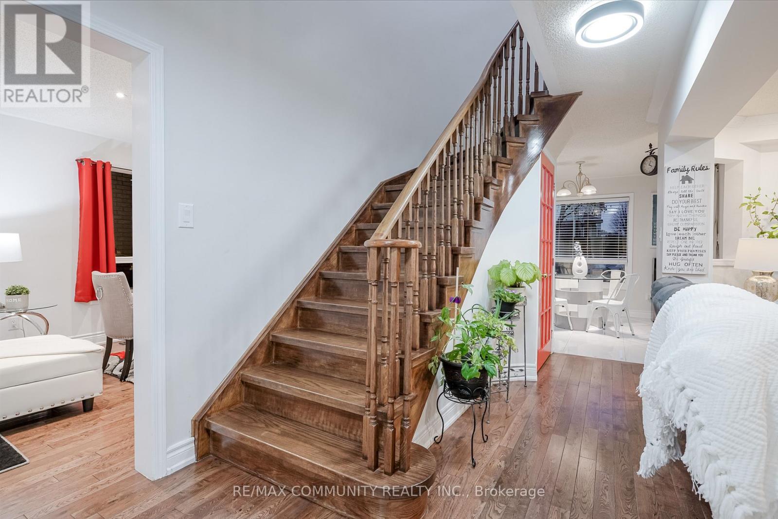 4 Edgerton Drive N, Clarington, ON - Indoor Photo Showing Other Room