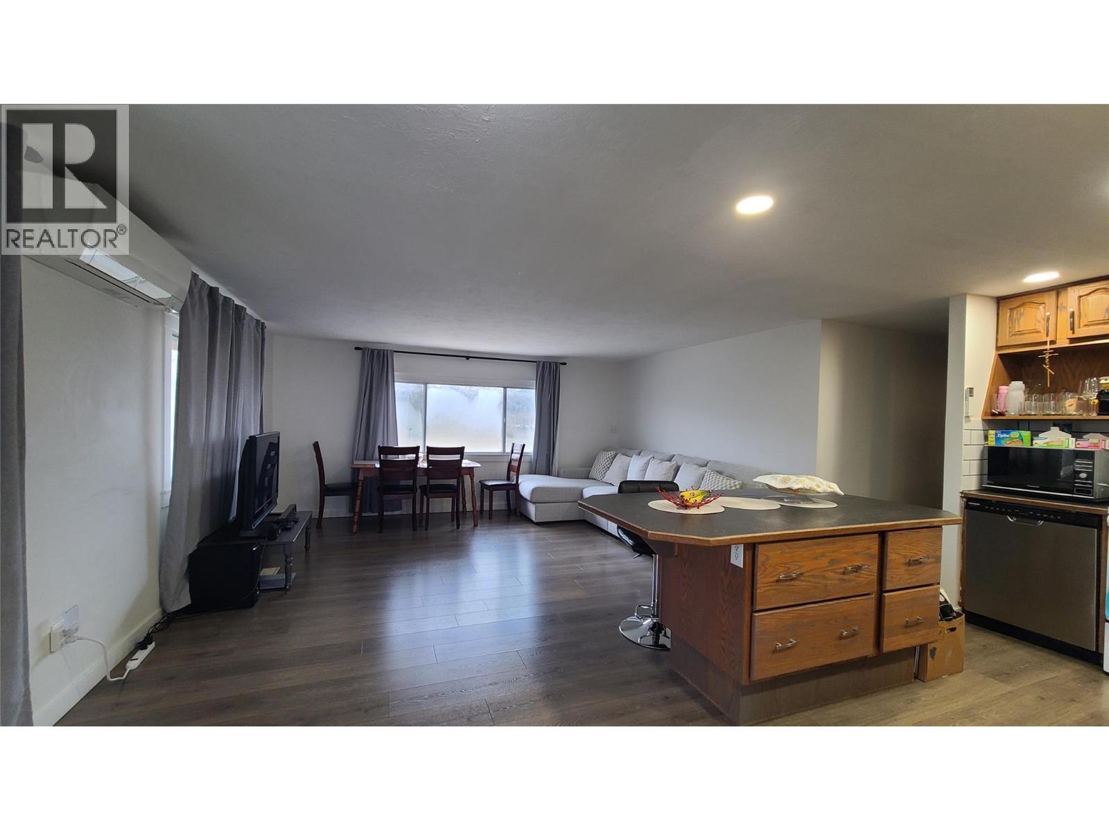 7361 Tucelnuit Drive, Oliver, BC