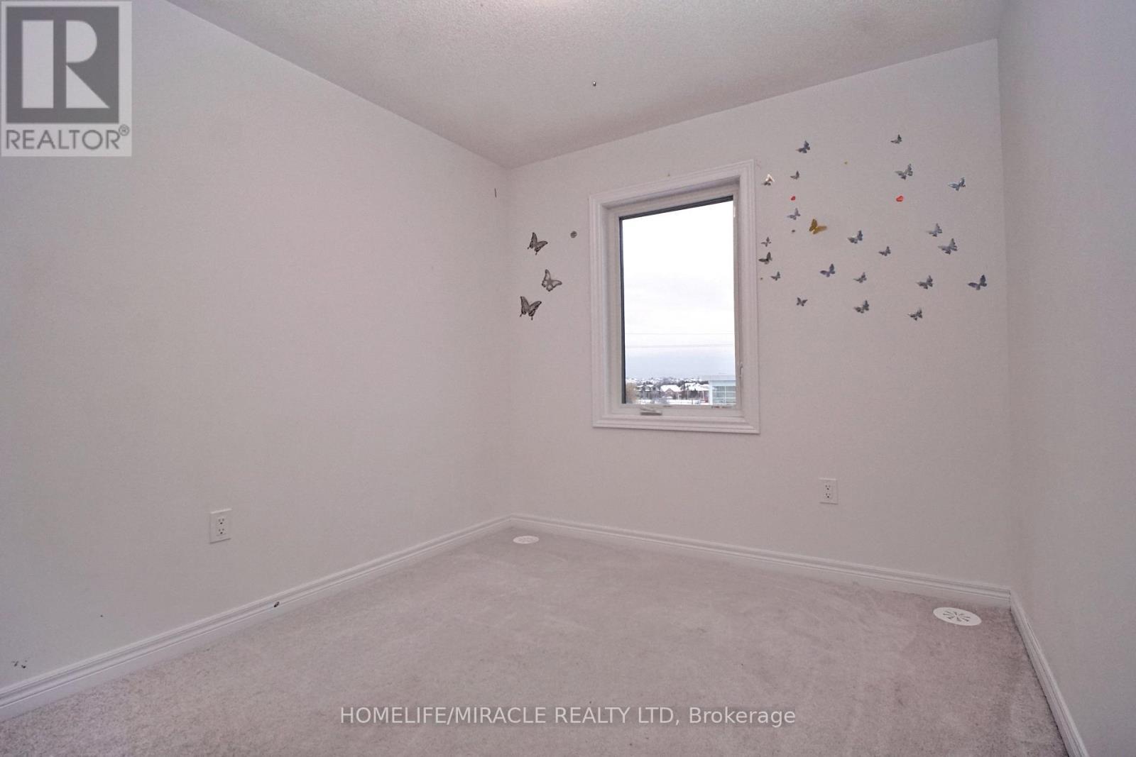 59 Sorbara Way, Whitby, ON - Photo Showing Other Room