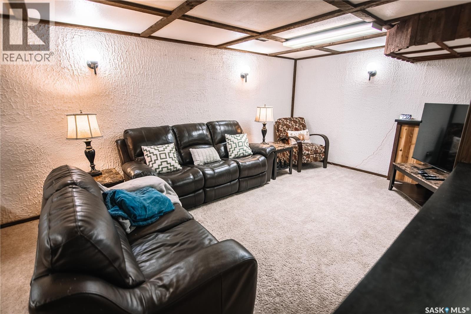 132 Nagel Crescent, Regina, SK - Indoor Photo Showing Basement