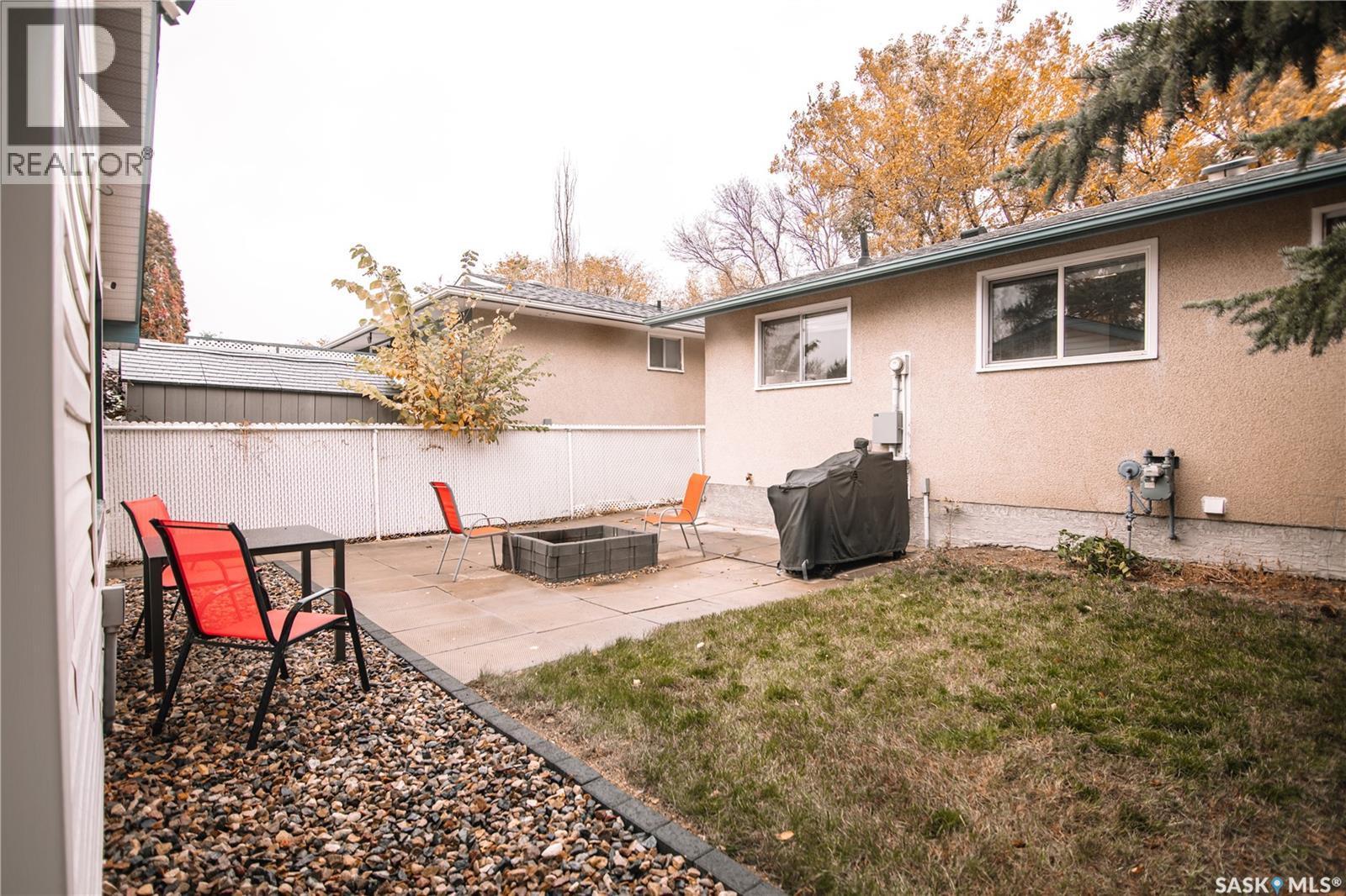 132 Nagel Crescent, Regina, SK - Outdoor With Deck Patio Veranda With Exterior