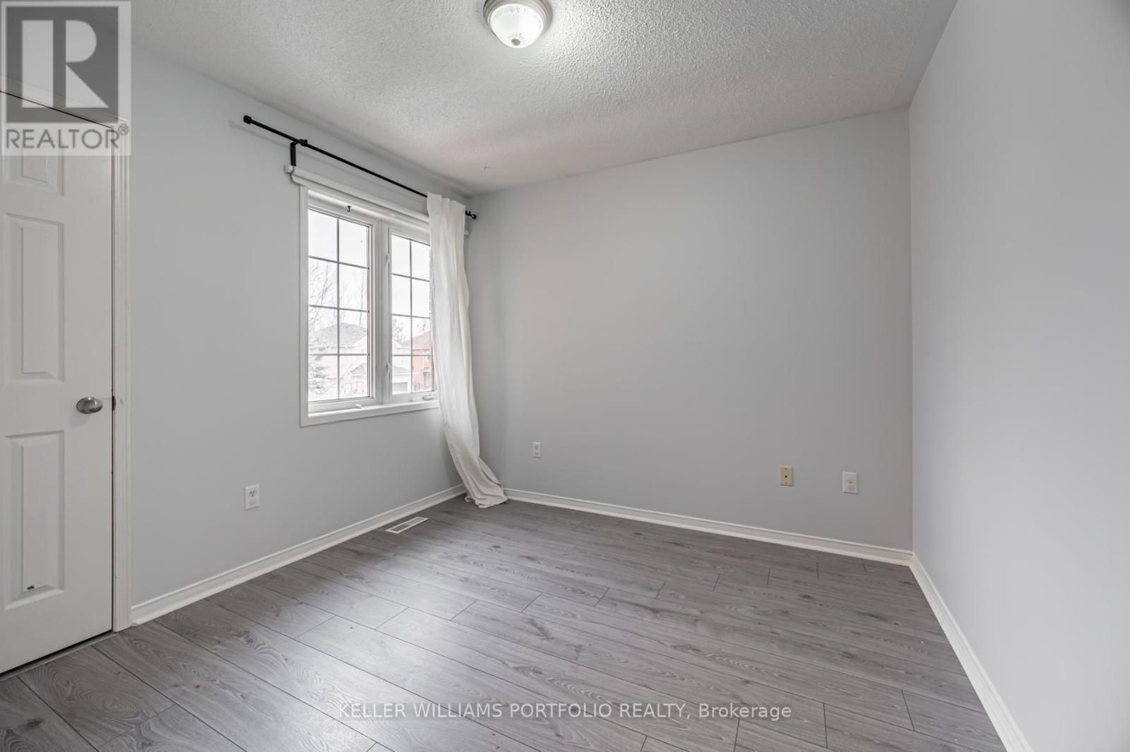 7160 Waldorf Way, Mississauga, ON - Indoor Photo Showing Other Room