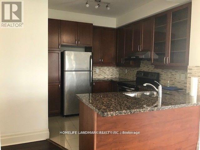 307 - 151 Upper Duke Crescent, Markham, ON - Indoor Photo Showing Kitchen With Double Sink