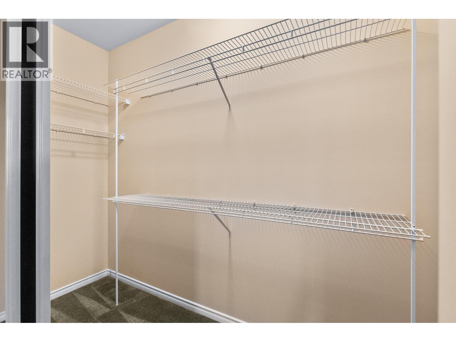 3360 Old Okanagan Highway Unit# 160, West Kelowna, BC - Indoor With Storage