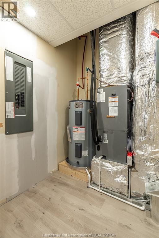 138 King Street West Unit# 207, Chatham, ON - Indoor Photo Showing Basement