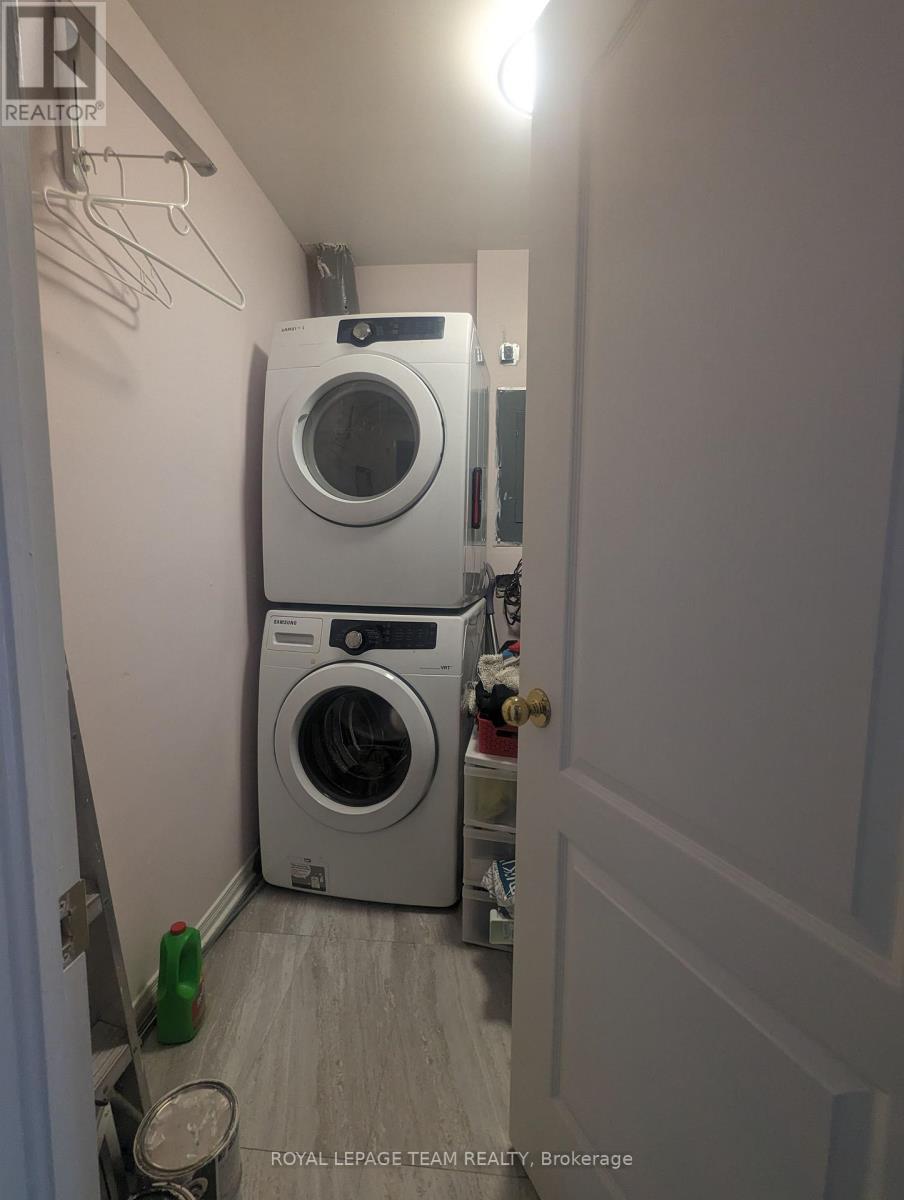 Laundry/Utility room - 17B - 6010 Red Willow Drive, Ottawa, ON - Indoor Photo Showing Laundry Room