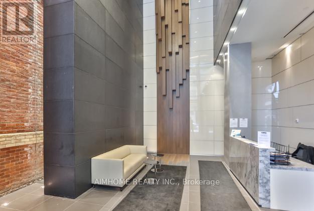 Ph05 - 15 Grenville Street, Toronto, ON - Indoor Photo Showing Bathroom