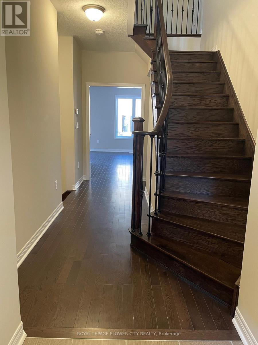 51 Pearman Crescent N, Brampton, ON - Indoor Photo Showing Other Room