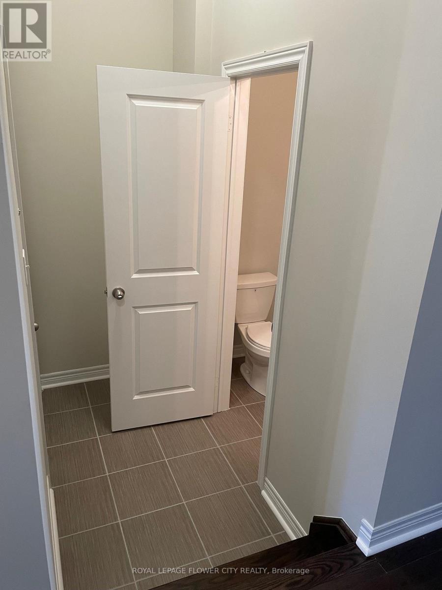 51 Pearman Crescent N, Brampton, ON - Indoor