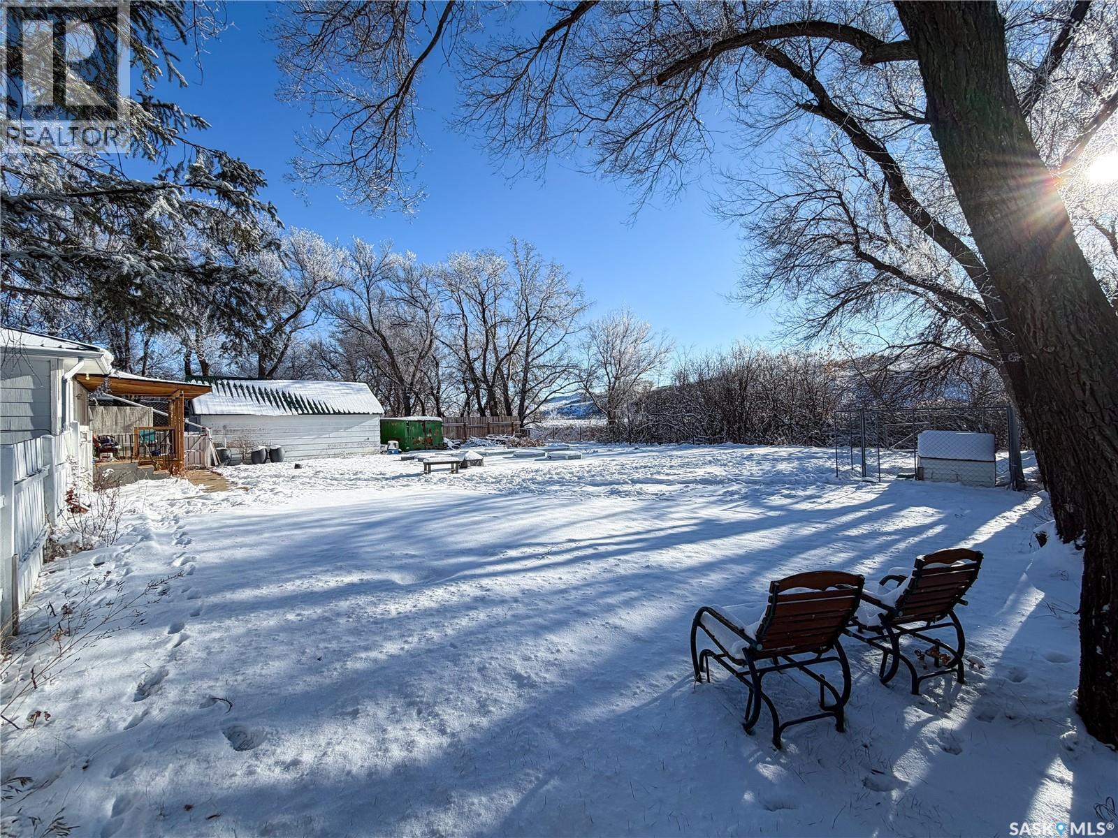 610 Railway Street, Eastend, SK - Outdoor With View