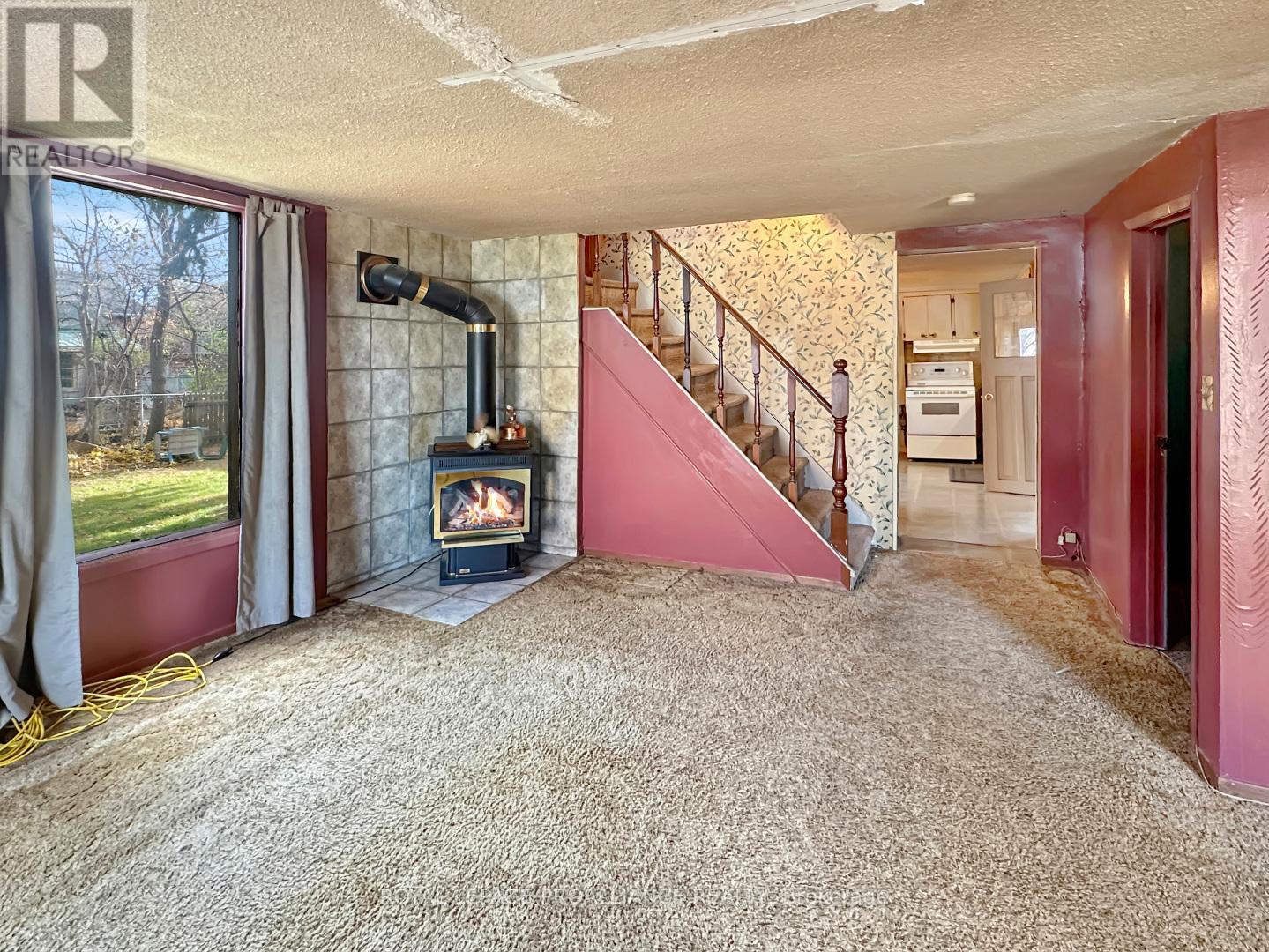 97 Catharine Street, Belleville (Belleville Ward), ON - Indoor Photo Showing Other Room