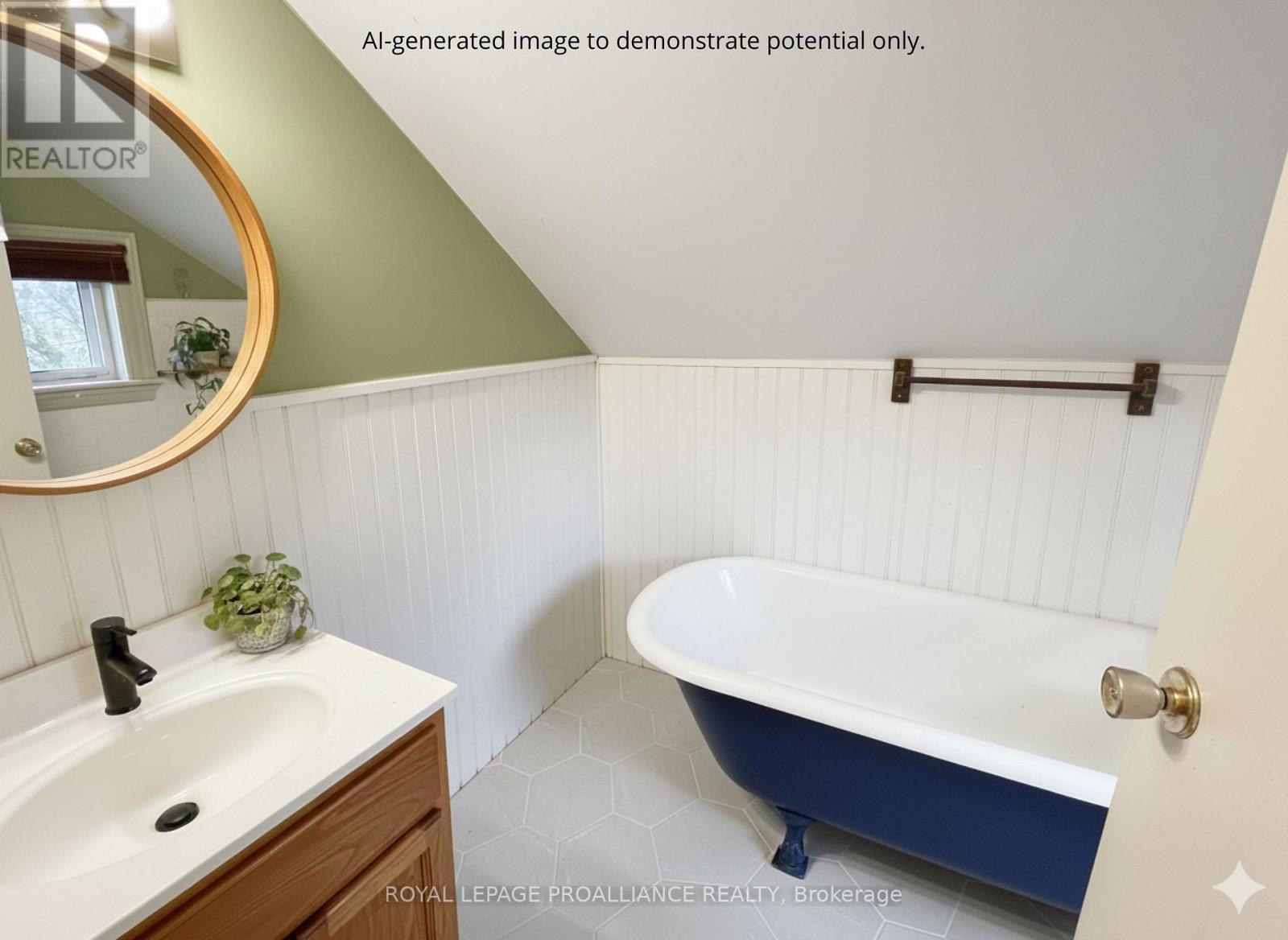 97 Catharine Street, Belleville (Belleville Ward), ON - Indoor Photo Showing Bathroom