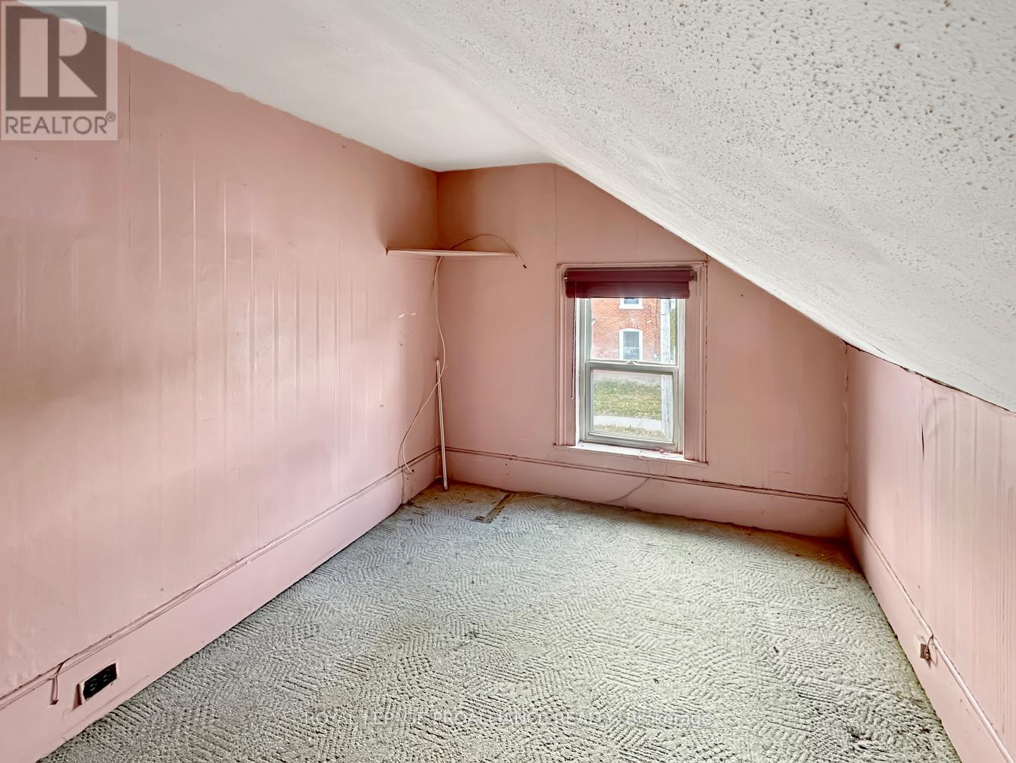 97 Catharine Street, Belleville (Belleville Ward), ON - Indoor Photo Showing Other Room