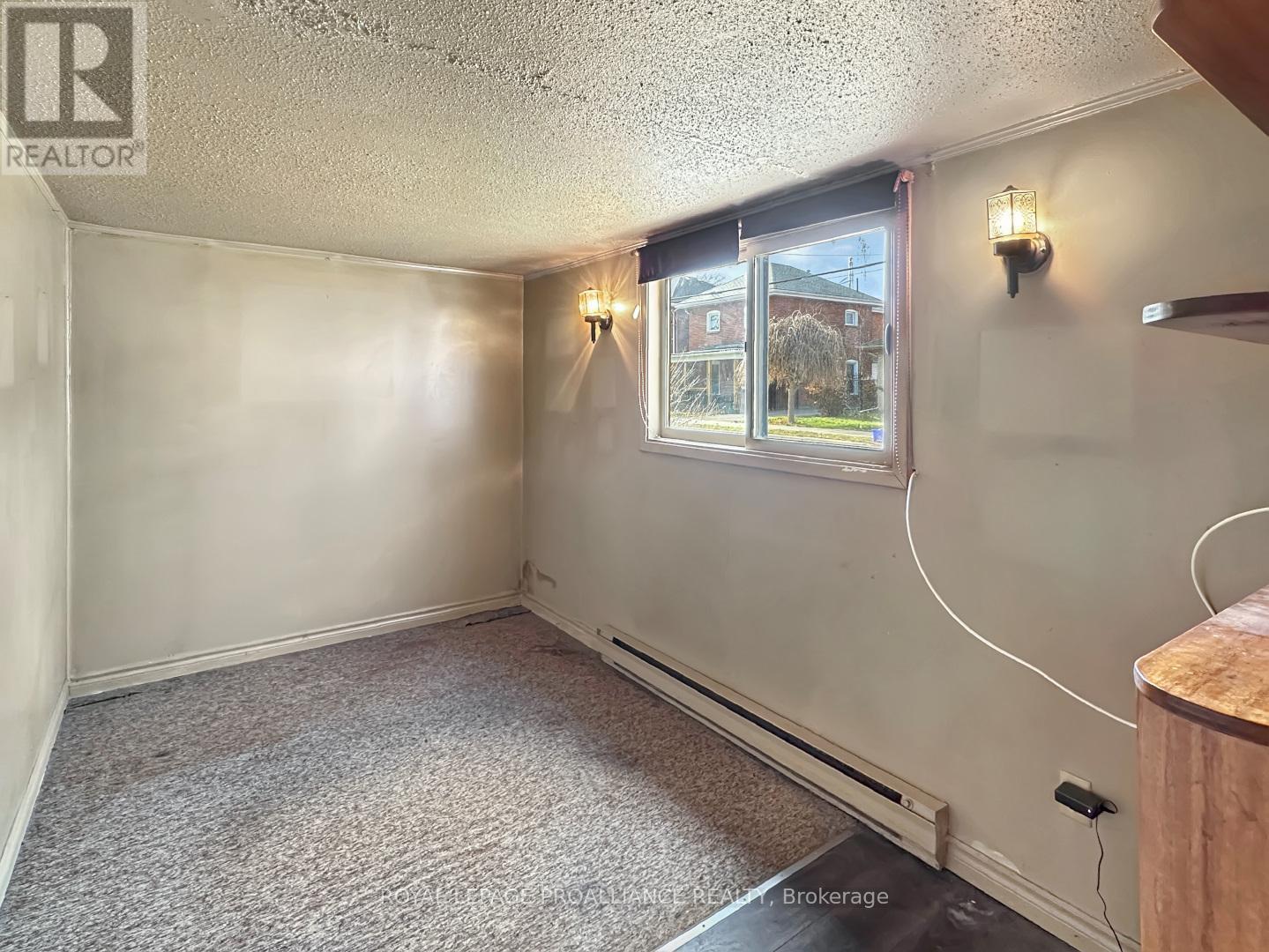 97 Catharine Street, Belleville (Belleville Ward), ON - Indoor Photo Showing Other Room