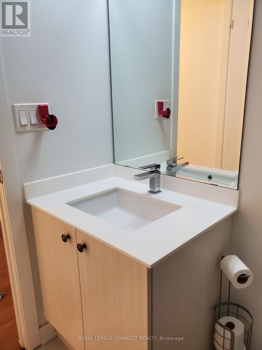 Ph08 - 10 Willison Square, Toronto, ON - Indoor Photo Showing Bathroom