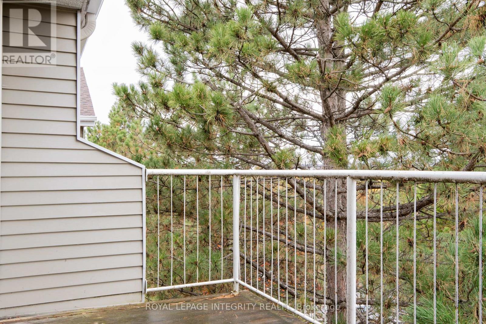 Balcony - 406 - 270 Brittany Drive, Ottawa, ON - Outdoor With Exterior