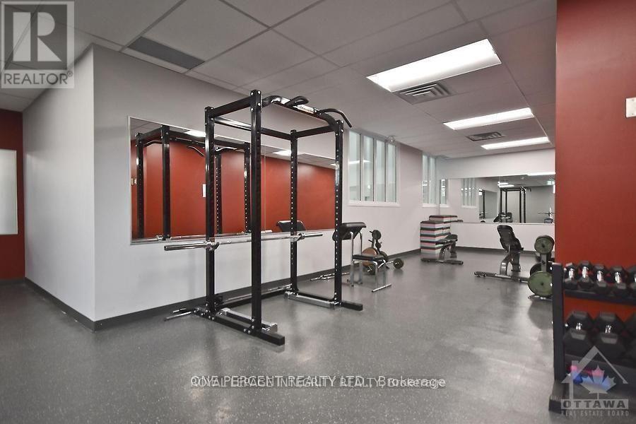 Gym Area - 406 - 270 Brittany Drive, Ottawa, ON - Indoor Photo Showing Gym Room