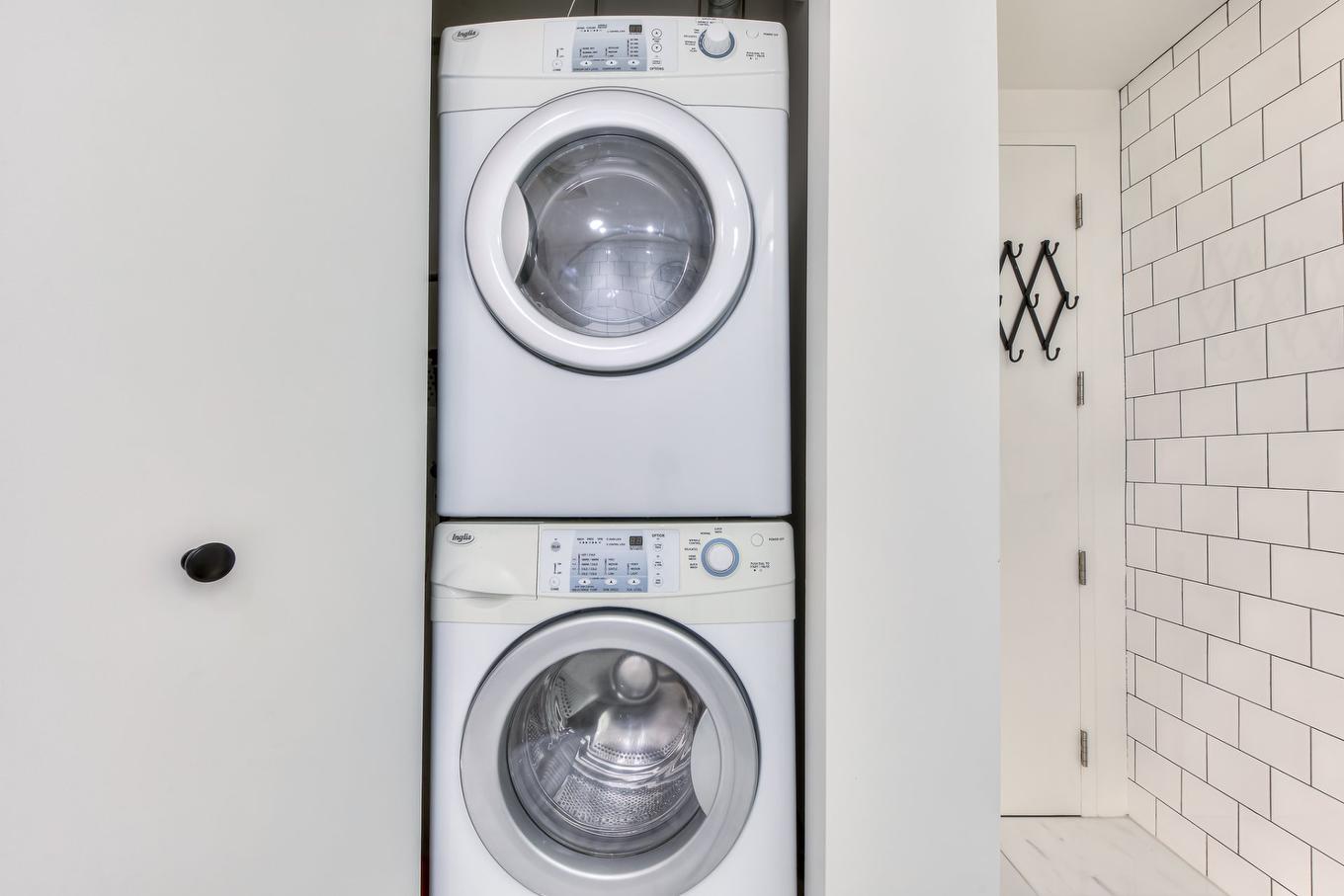 Salle de lavage - 305-1900 Rue Augustin-Cantin, Montréal (Le Sud-Ouest), QC - Indoor Photo Showing Laundry Room