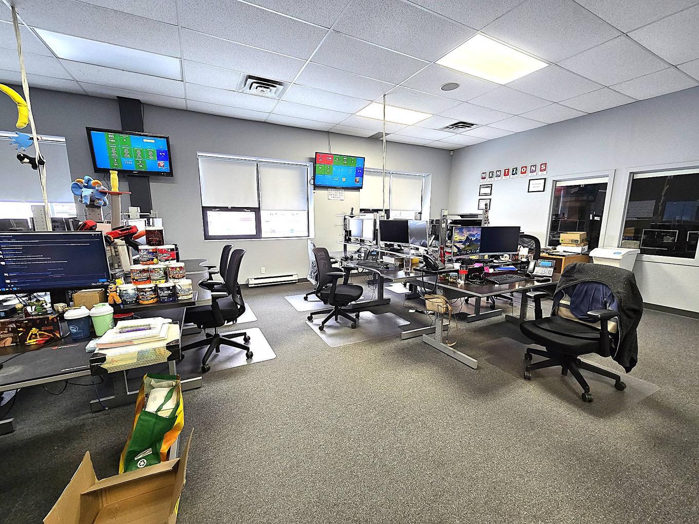 Interior - 200-1882 Boul. St-Martin O., Laval (Chomedey), QC - Indoor Photo Showing Gym Room