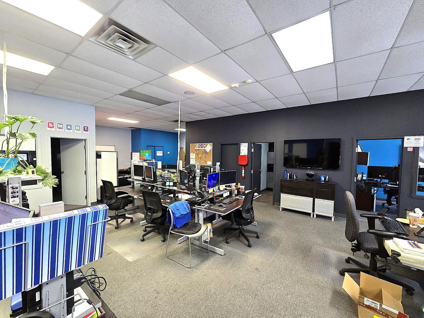 Interior - 200-1882 Boul. St-Martin O., Laval (Chomedey), QC - Indoor