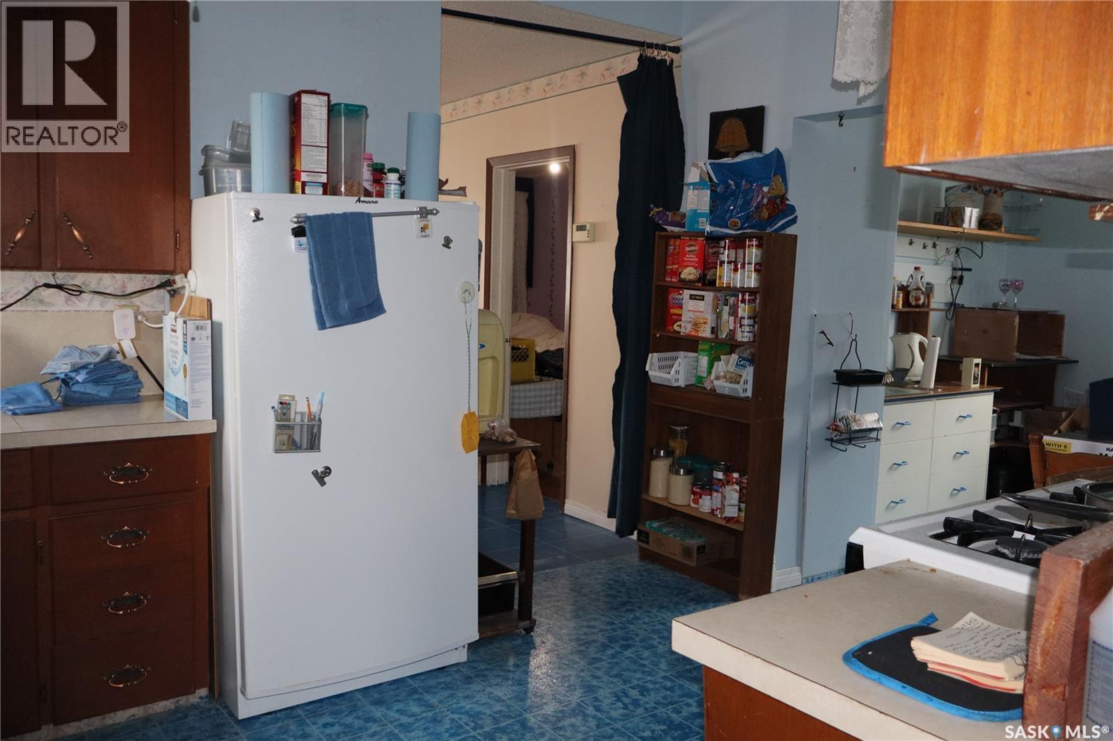 210 1St Avenue, Sutton Rm No. 103, SK - Indoor