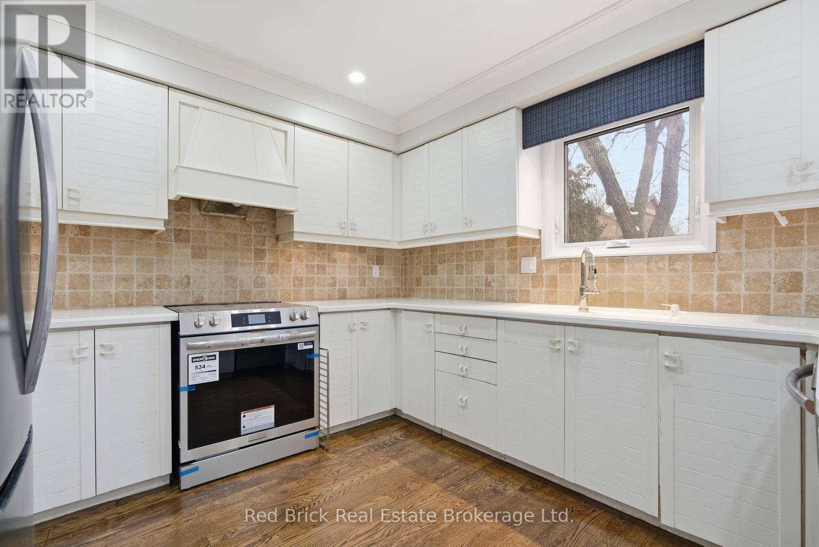 Kitchen - 3980 Chadburn Crescent, Mississauga (Erin Mills), ON - Indoor Photo Showing Kitchen