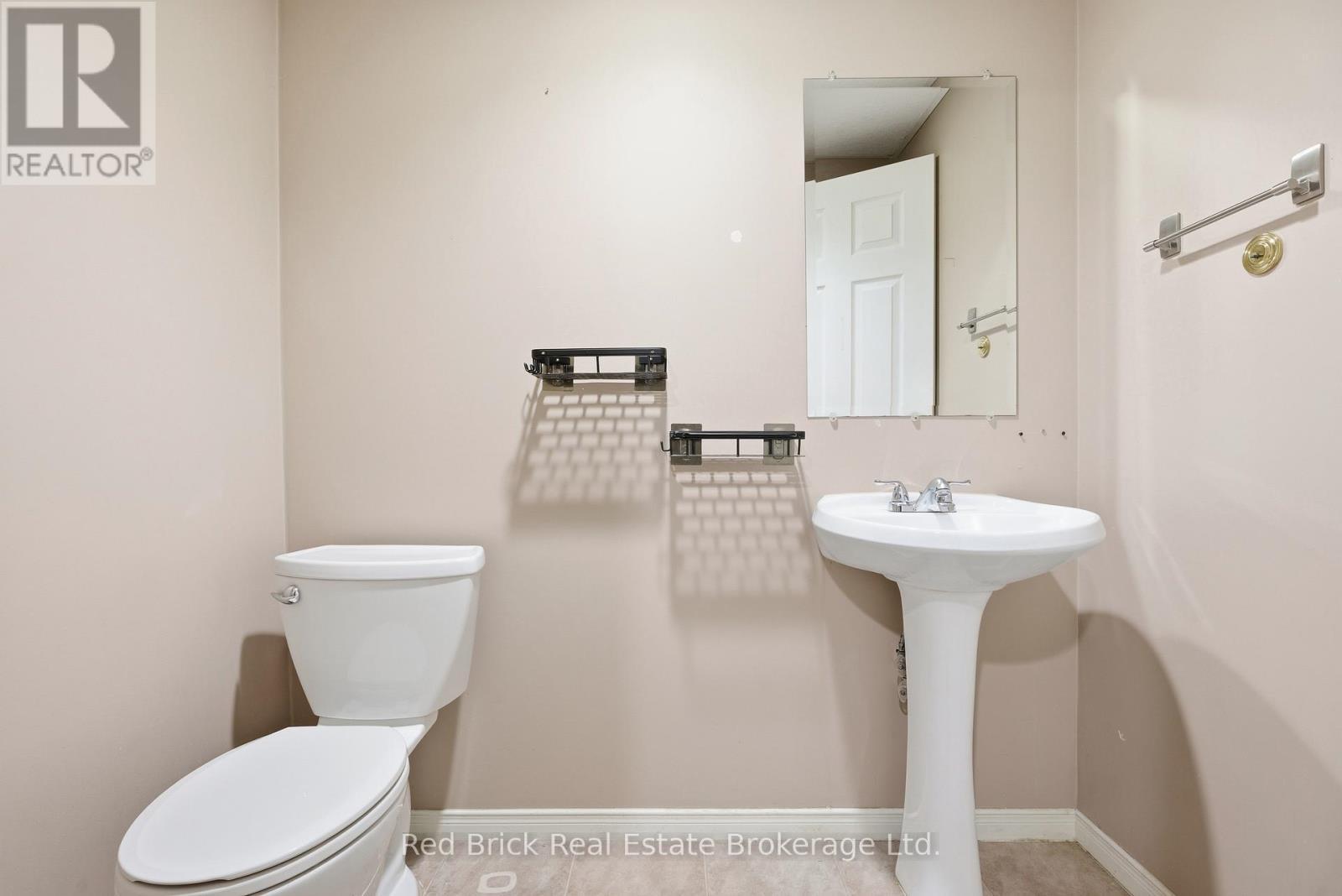 basement powder room - 3980 Chadburn Crescent, Mississauga (Erin Mills), ON - Indoor Photo Showing Bathroom