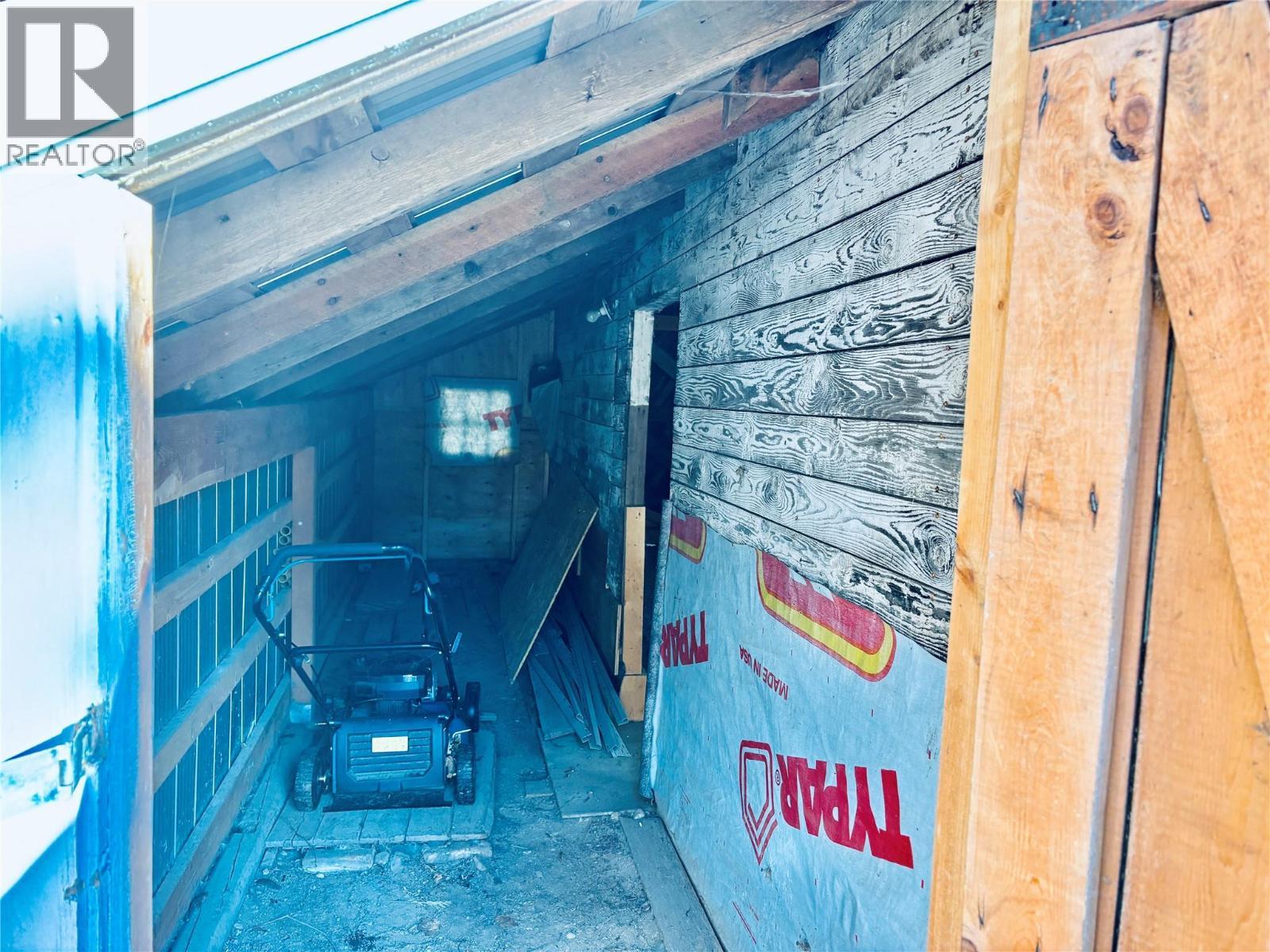 Extra Storage in Garage - 501 Arthur Street, Slocan, BC - Indoor