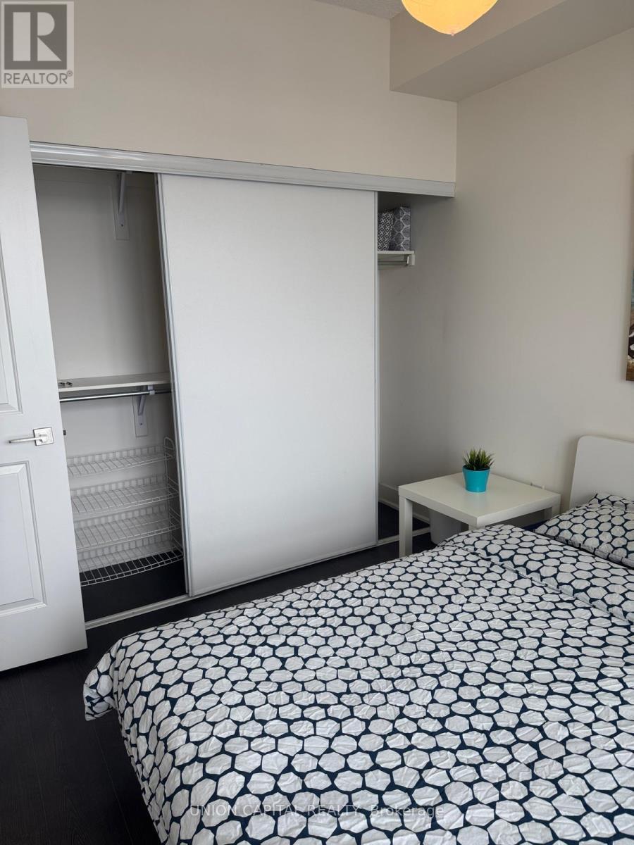 2801 - 88 Sheppard Avenue E, Toronto, ON - Indoor Photo Showing Bedroom