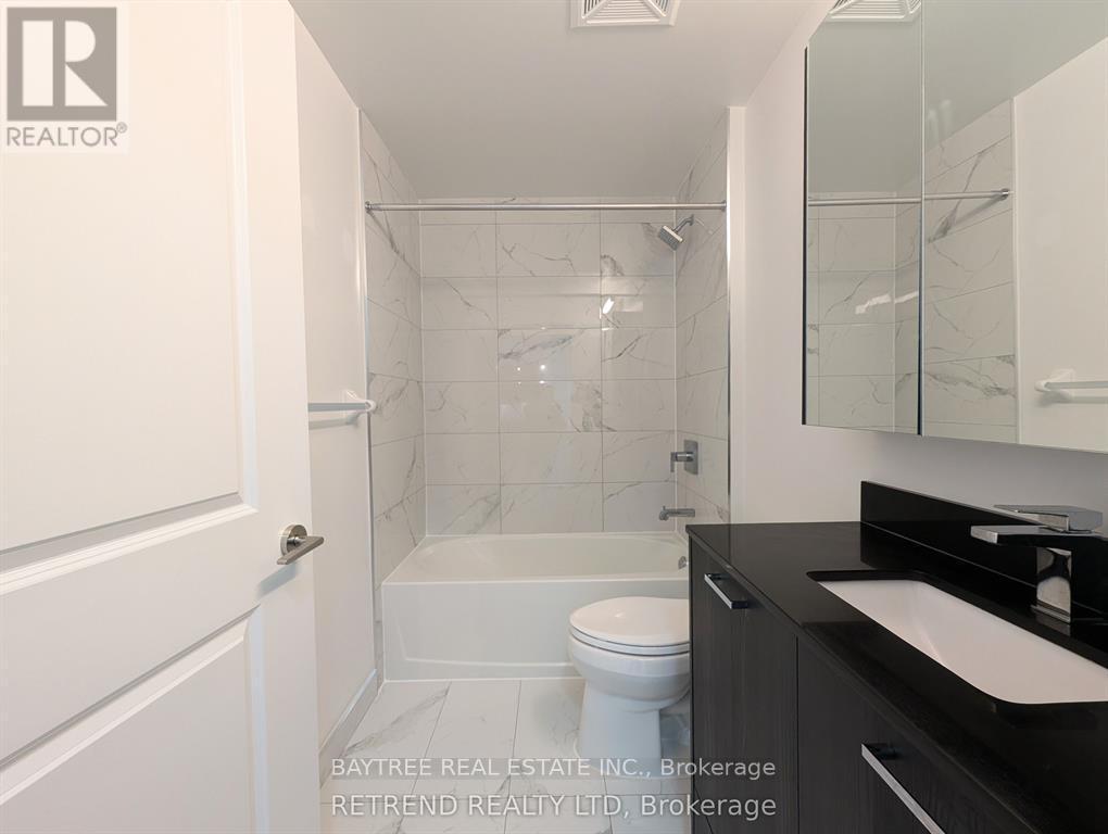 506 - 120 Eagle Rock Way, Vaughan, ON - Indoor Photo Showing Bathroom
