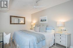 Guest bedroom -