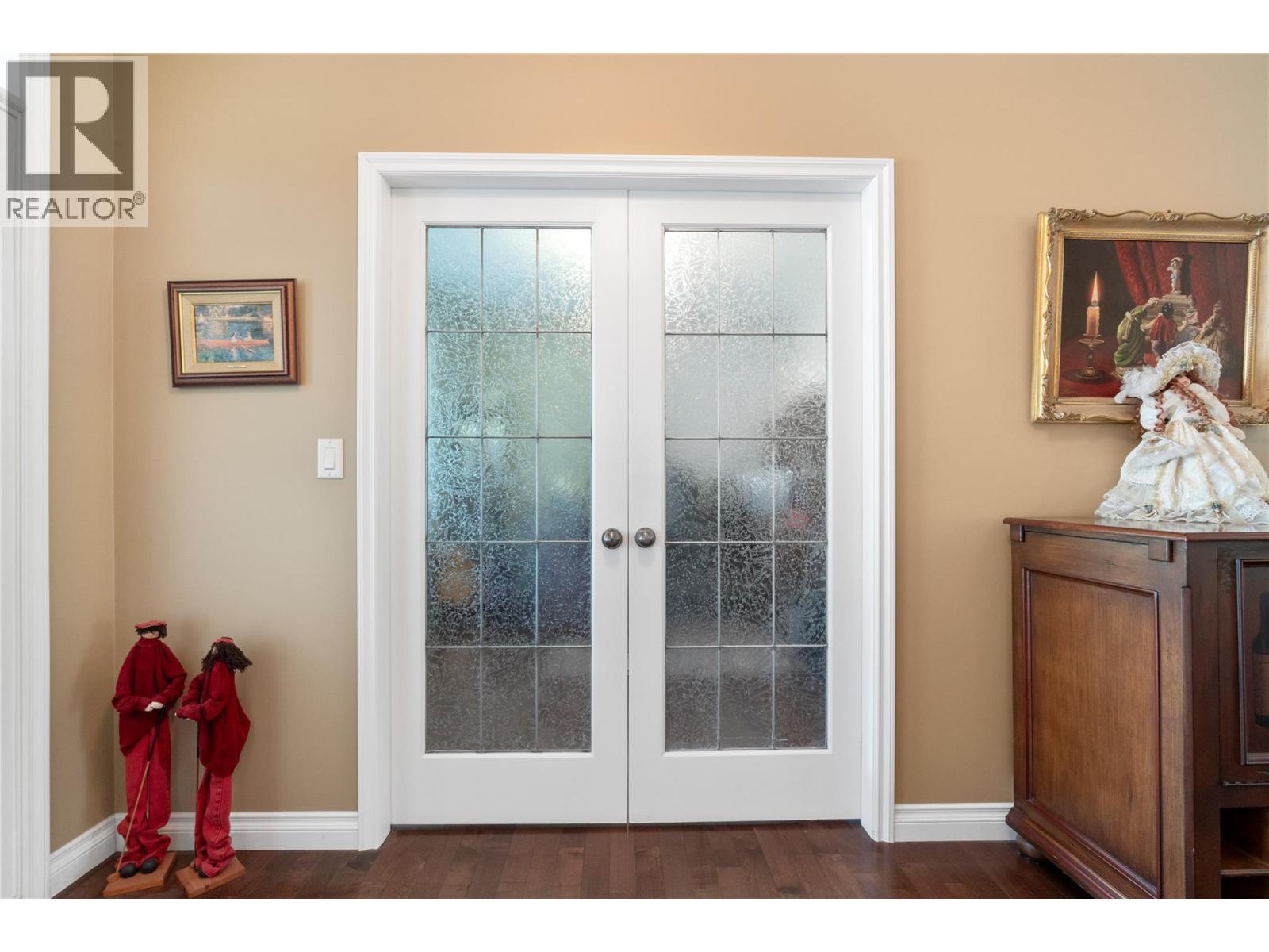 2743 Golf Course Drive, Blind Bay, BC - Indoor Photo Showing Other Room