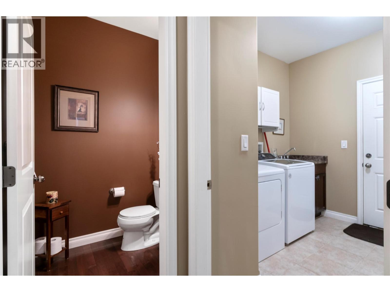 2743 Golf Course Drive, Blind Bay, BC - Indoor