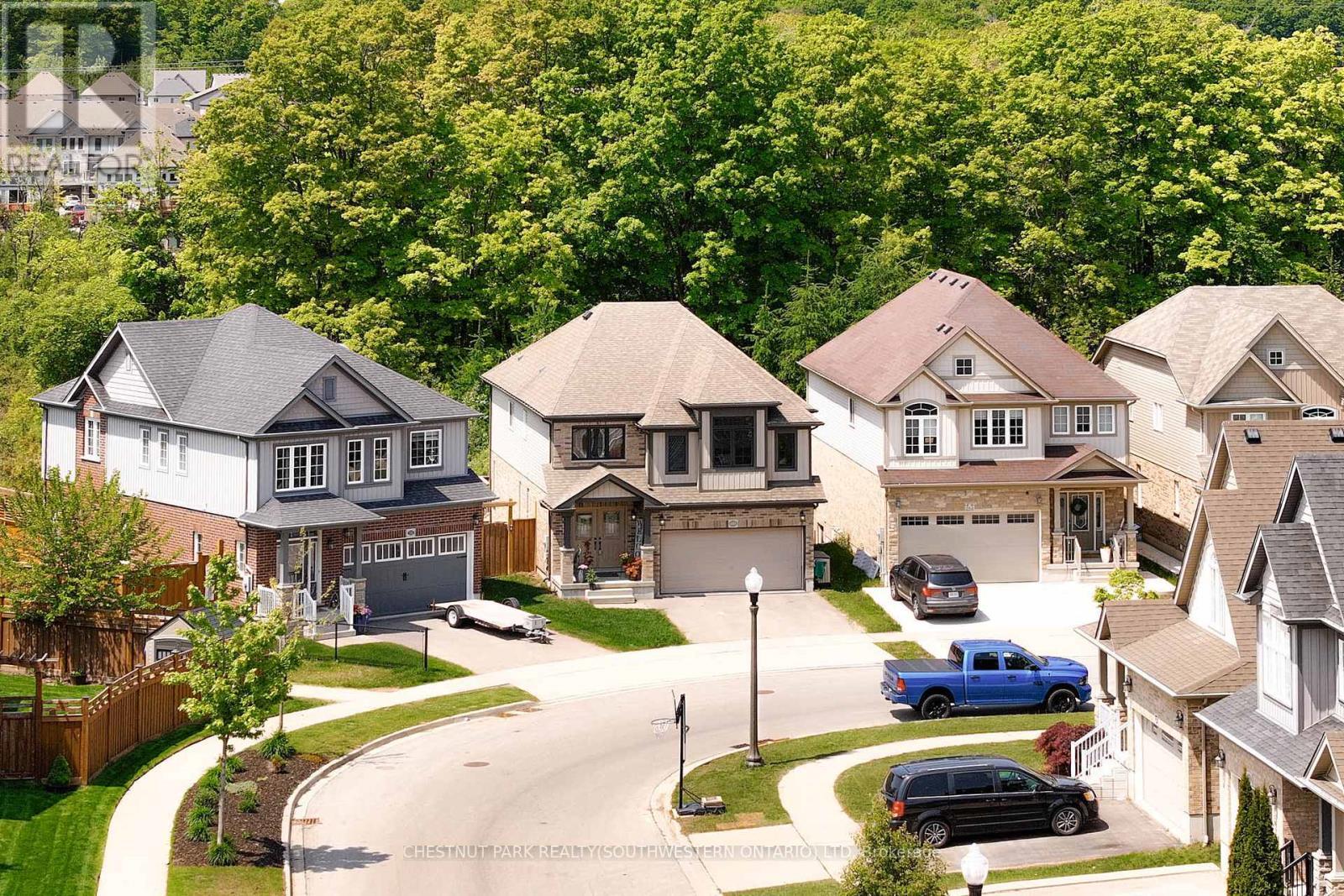 288 Steepleridge Street, Kitchener, ON - Outdoor With Facade