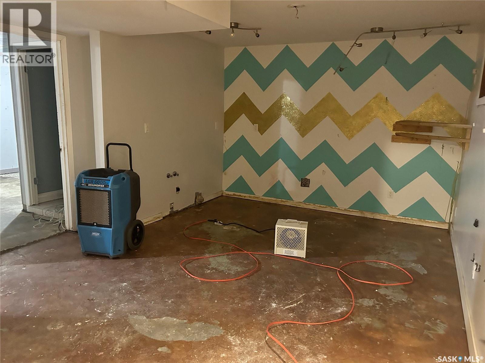 1620 15Th Street W, Prince Albert, SK - Indoor Photo Showing Other Room