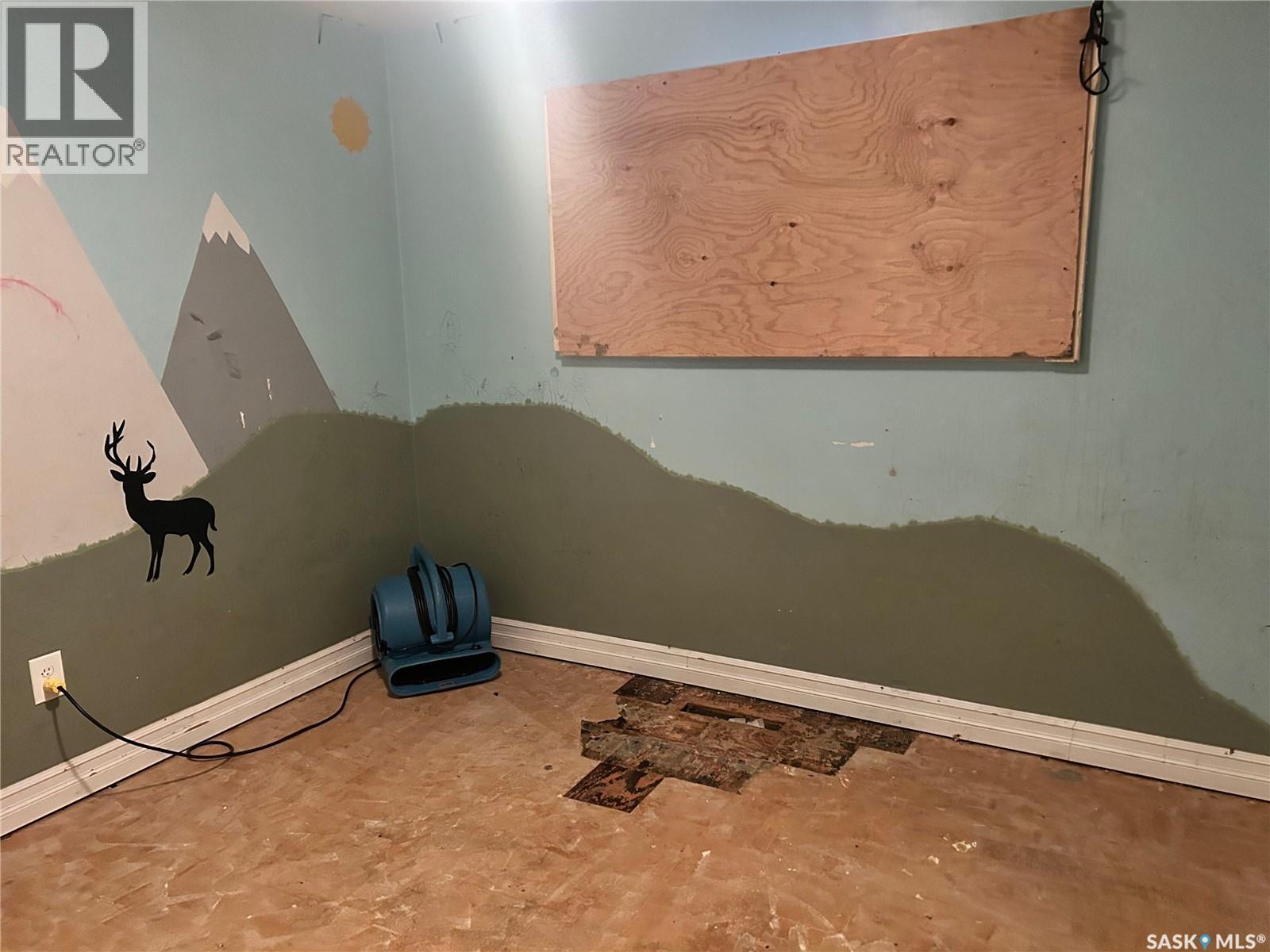 1620 15Th Street W, Prince Albert, SK - Indoor Photo Showing Other Room