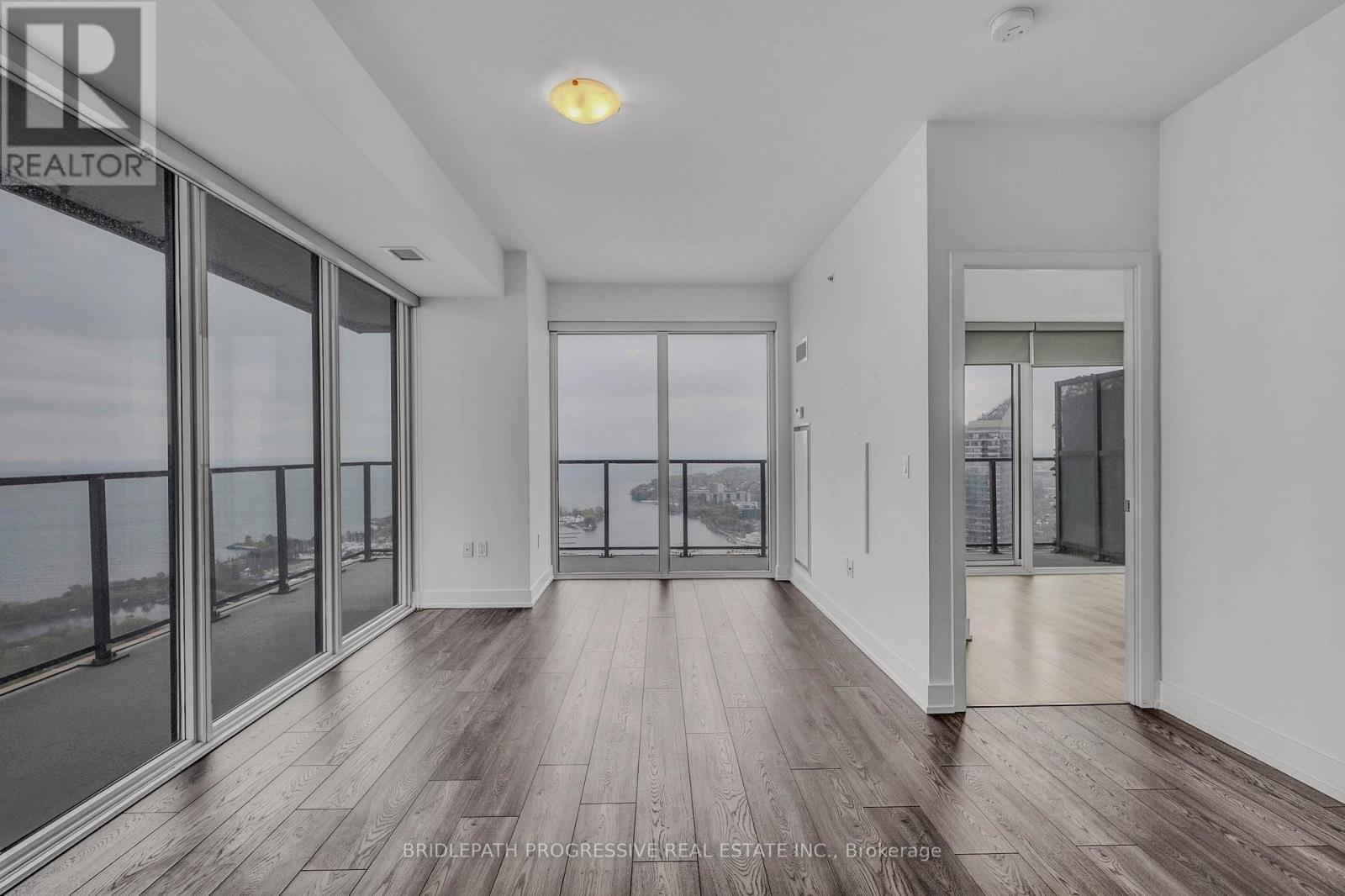 Ph-07 - 30 Shore Breeze Drive, Toronto, ON - Indoor Photo Showing Other Room