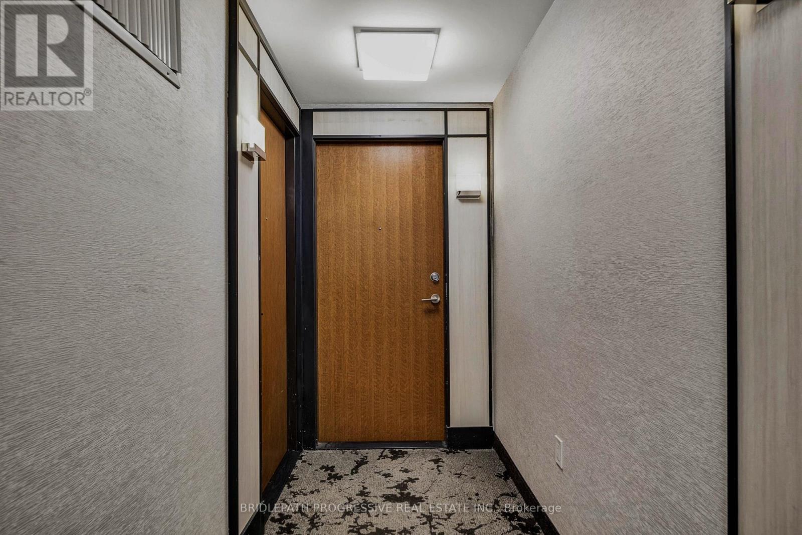 Ph-07 - 30 Shore Breeze Drive, Toronto, ON - Indoor Photo Showing Other Room