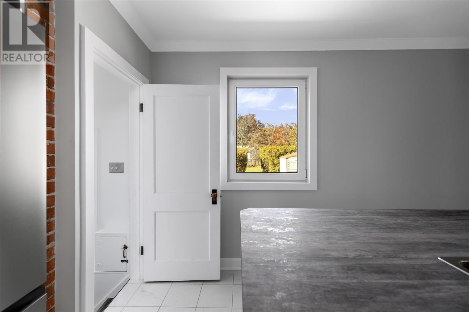 183 Upton Rd, Sault Ste. Marie, ON - Indoor Photo Showing Other Room