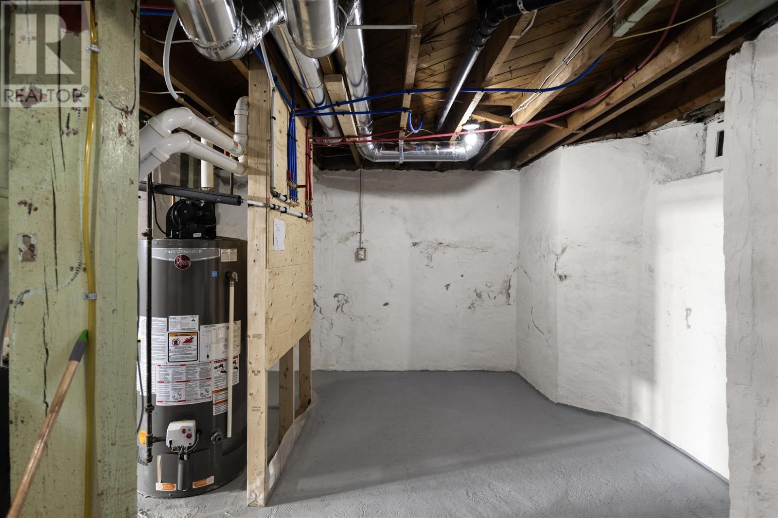 183 Upton Rd, Sault Ste. Marie, ON - Indoor Photo Showing Basement